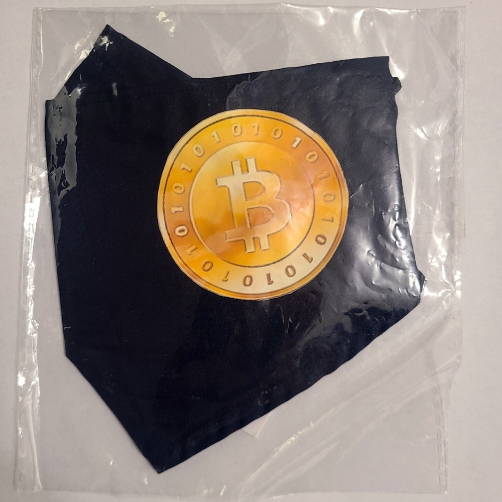 BNIP SEALED - BITCOIN Logo reusable face mask with nose wire
